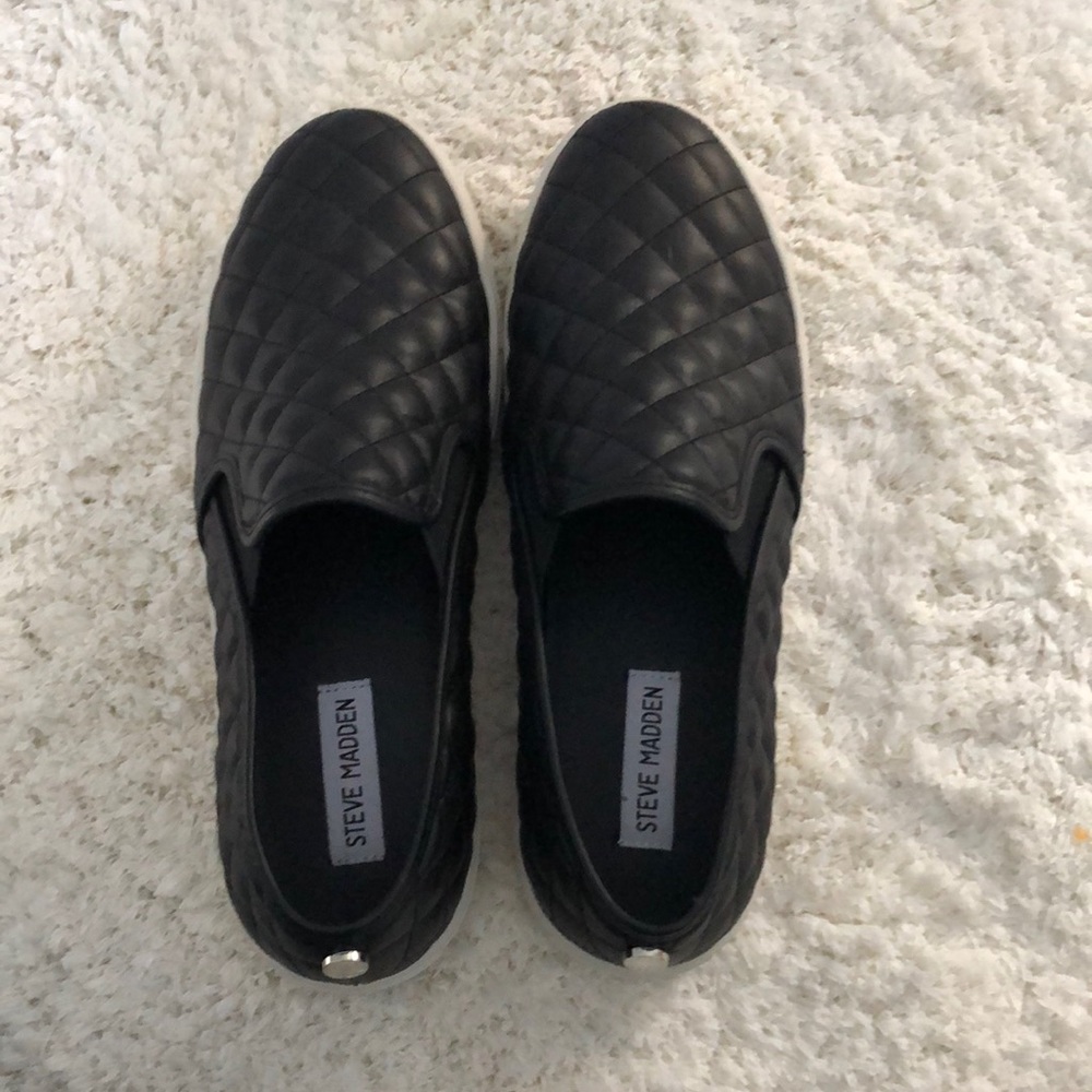 steve madden slip-ons